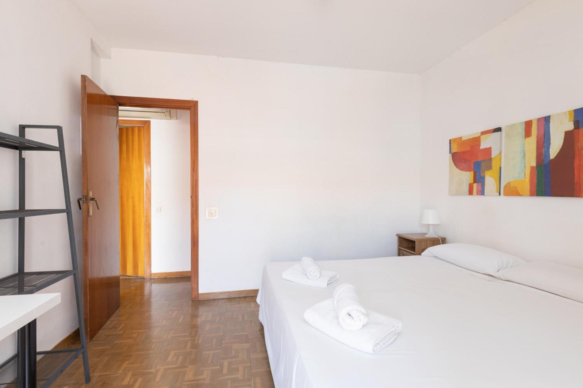 Aparteasy - Atic Sants Барселона Экстерьер фото